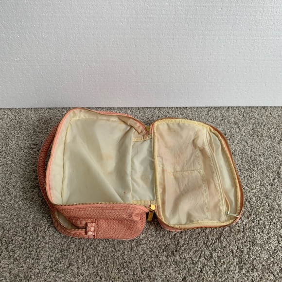 Pink Faux Snake Skin Large Cosmetic Travel Bag - Picture 5 of 8